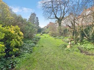 Photo 16- click for photo gallery